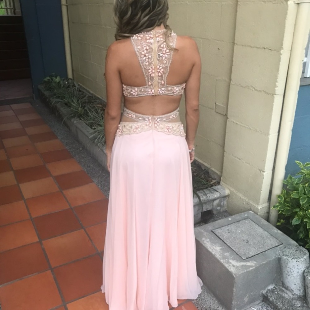 Beatiful blush Patty dress